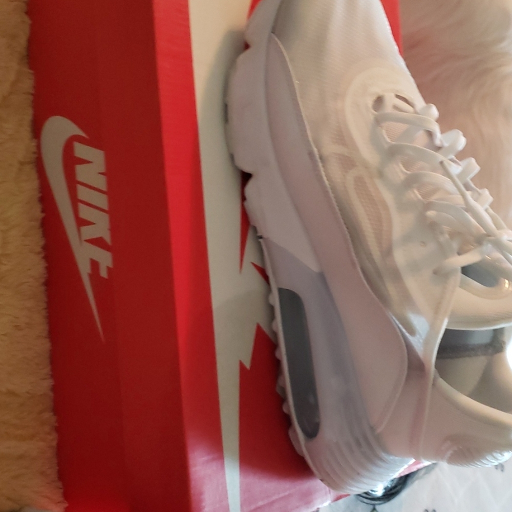 Men sneakers